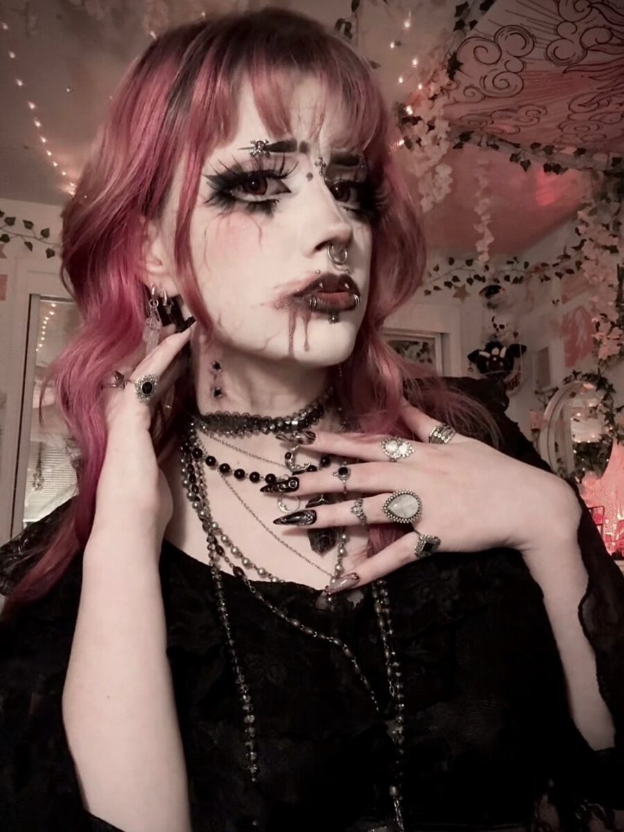 Dramatic vampire look with intense black accents