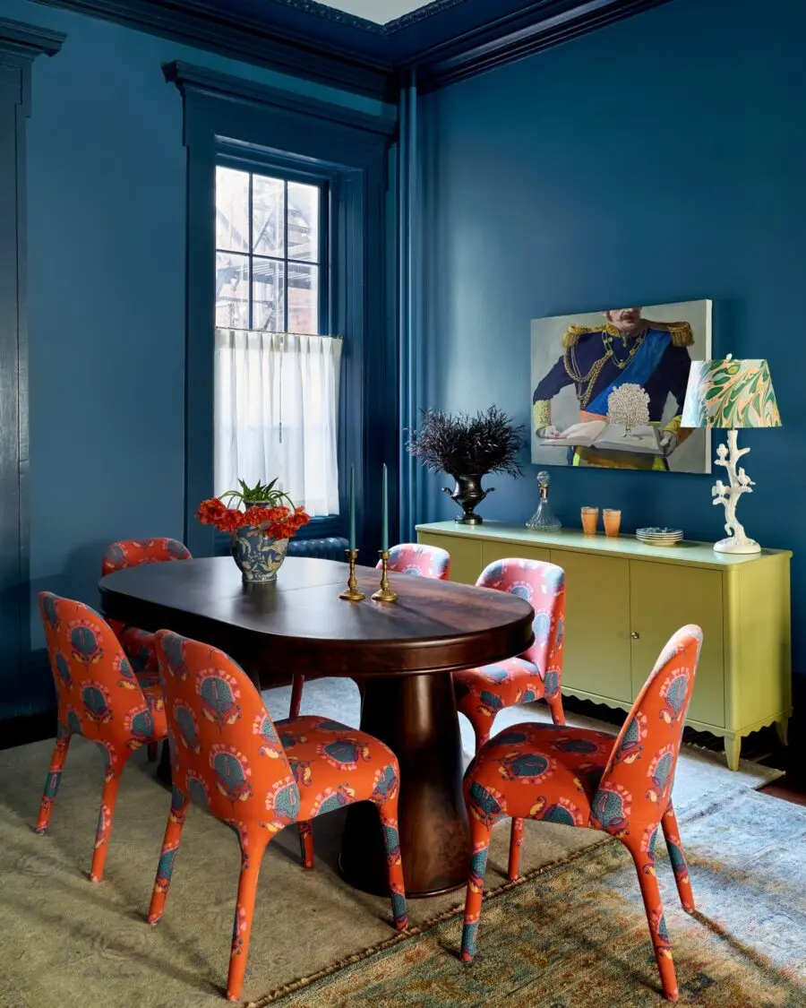 Vibrant colors enhance this dining room decor.