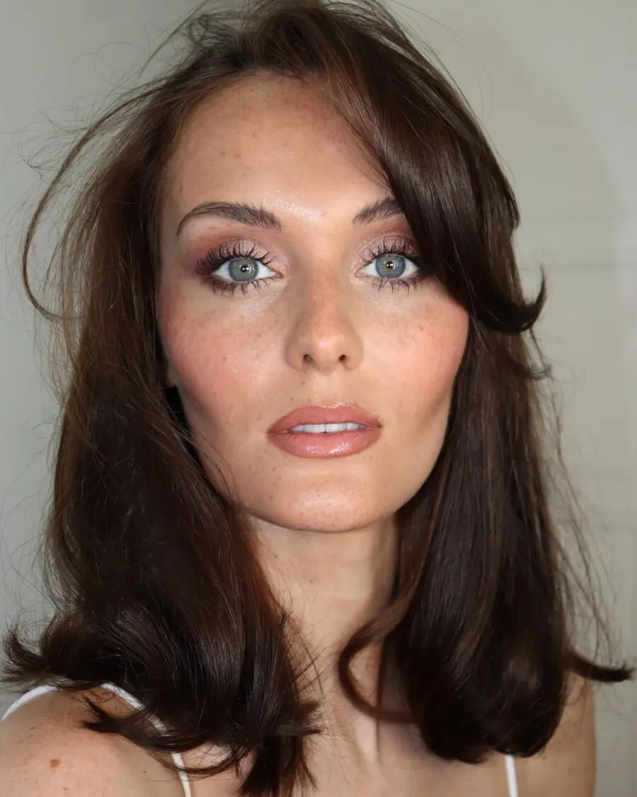 Effortlessly Stunning Glam Makeup Look