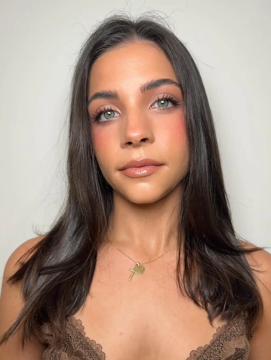 Effortlessly stunning natural glam for any occasion
