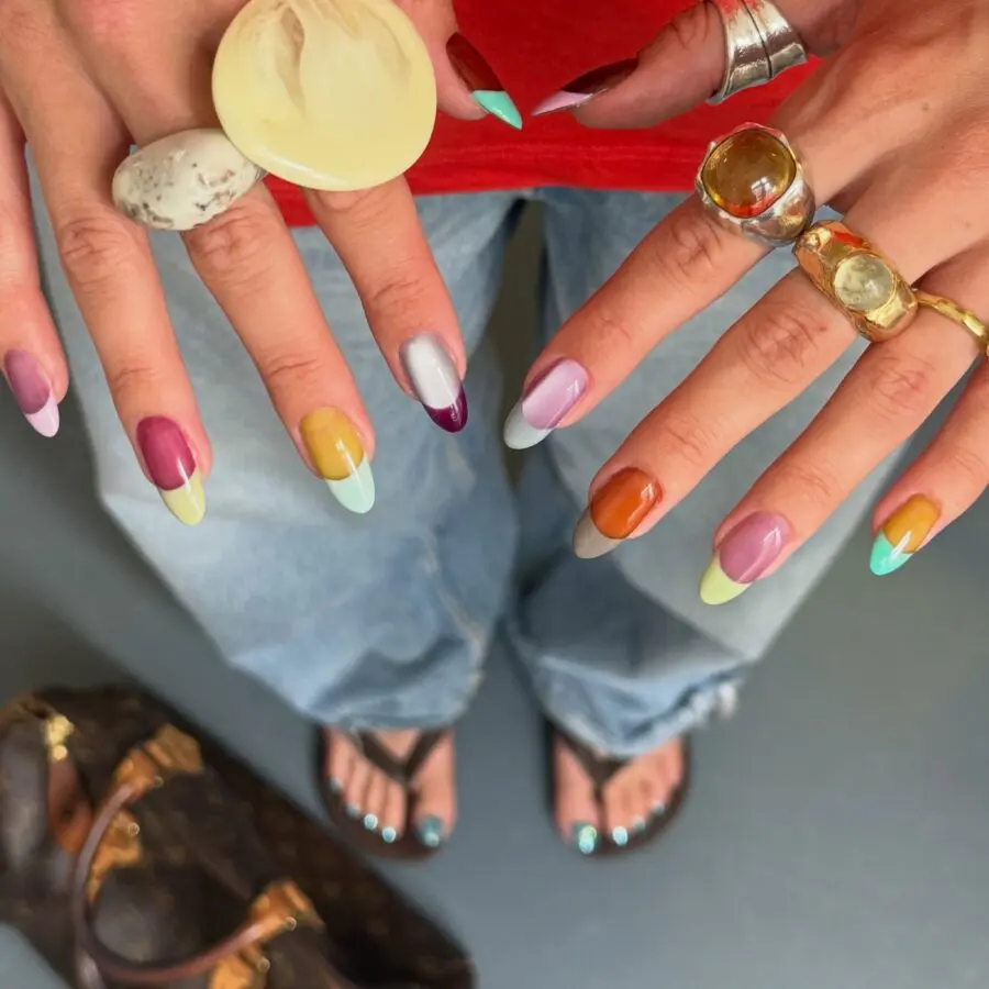 Vibrant Y2K-inspired nail art trend