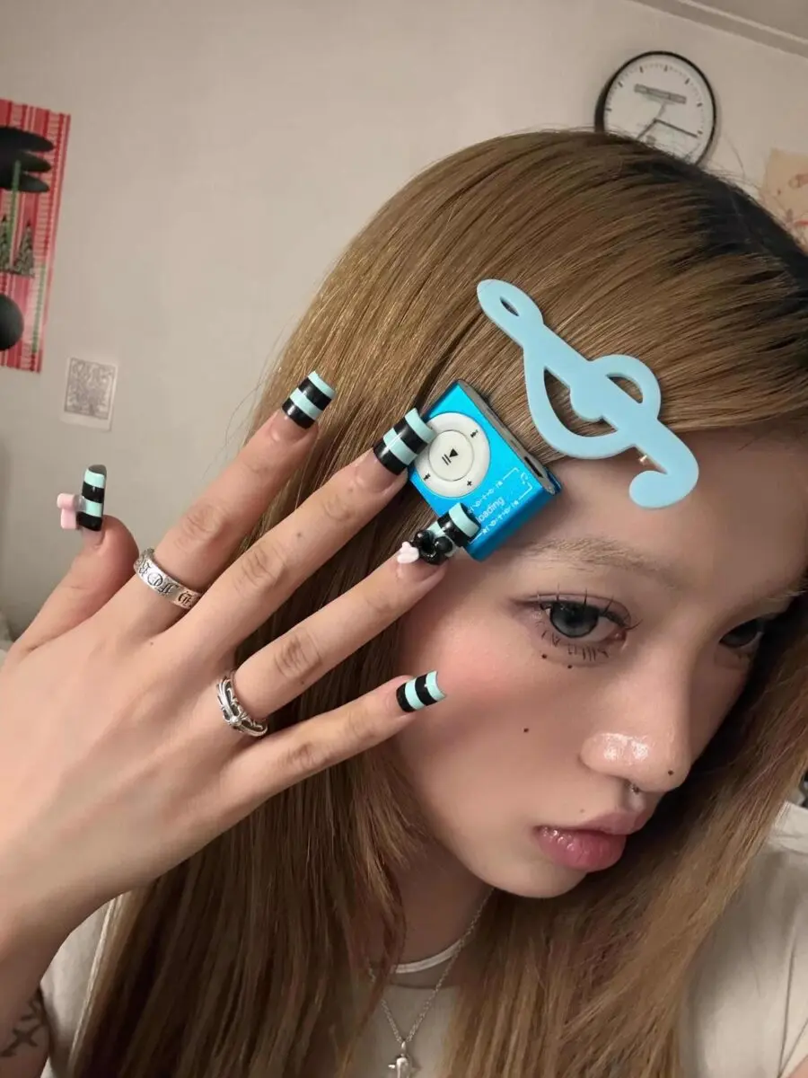 Stylish Y2K Nails with Bold Patterns