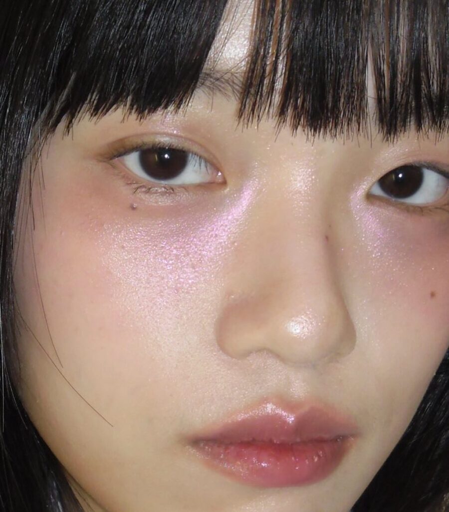 Radiant ABG makeup for a youthful glow