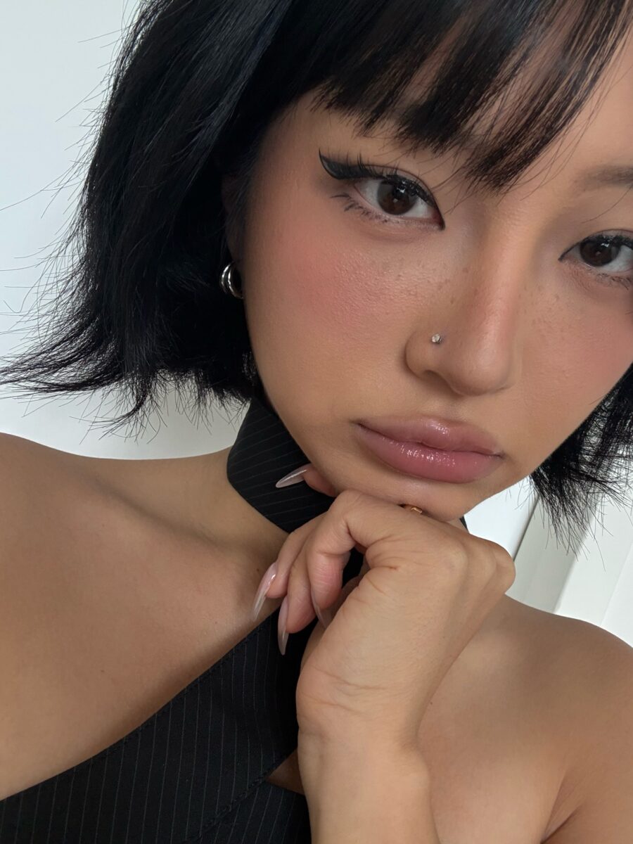 Chic and Bold ABG Makeup Aesthetic