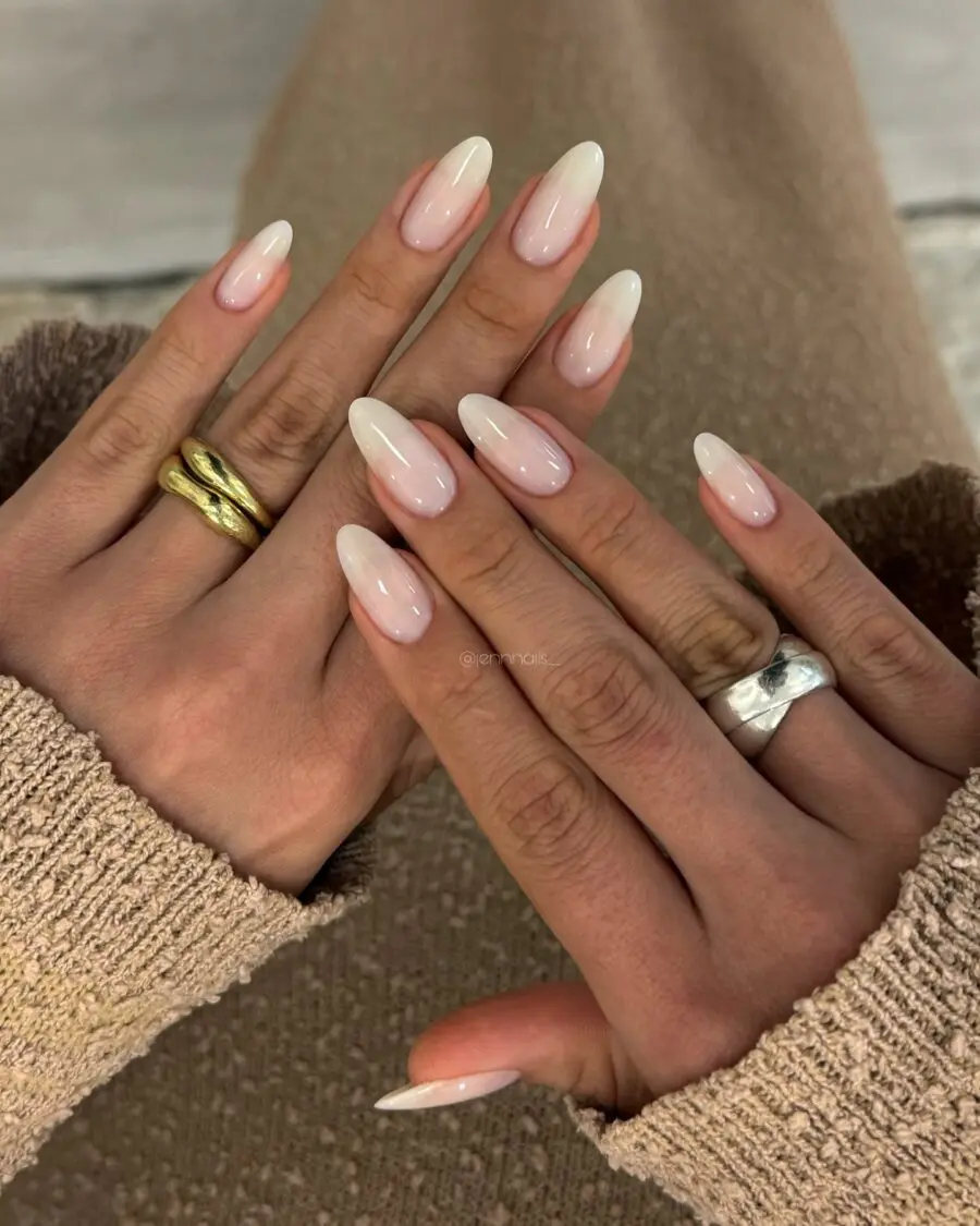 Elegant almond nails with glossy ombre finish