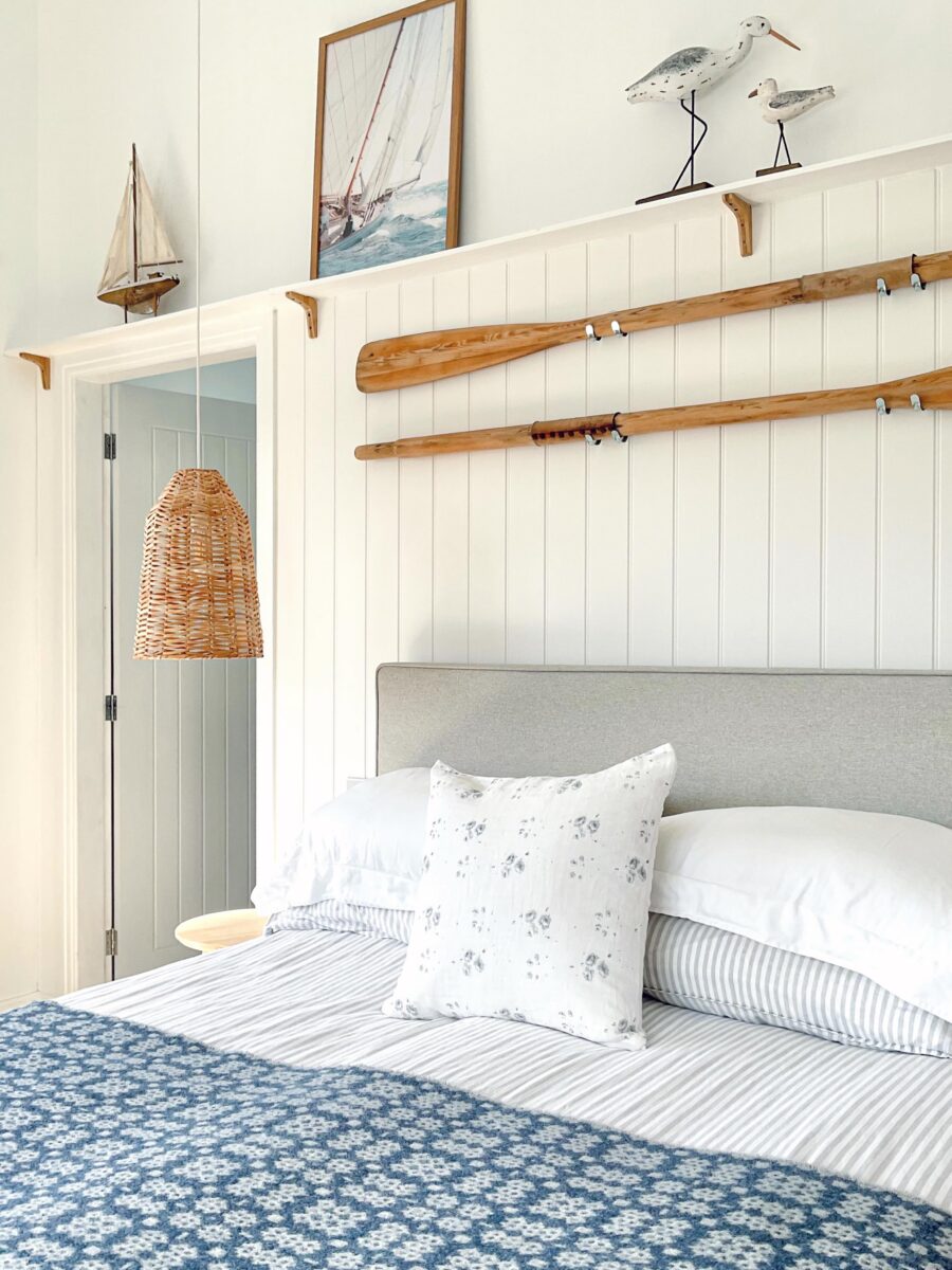 Charming seaside-inspired bedroom decor ideas