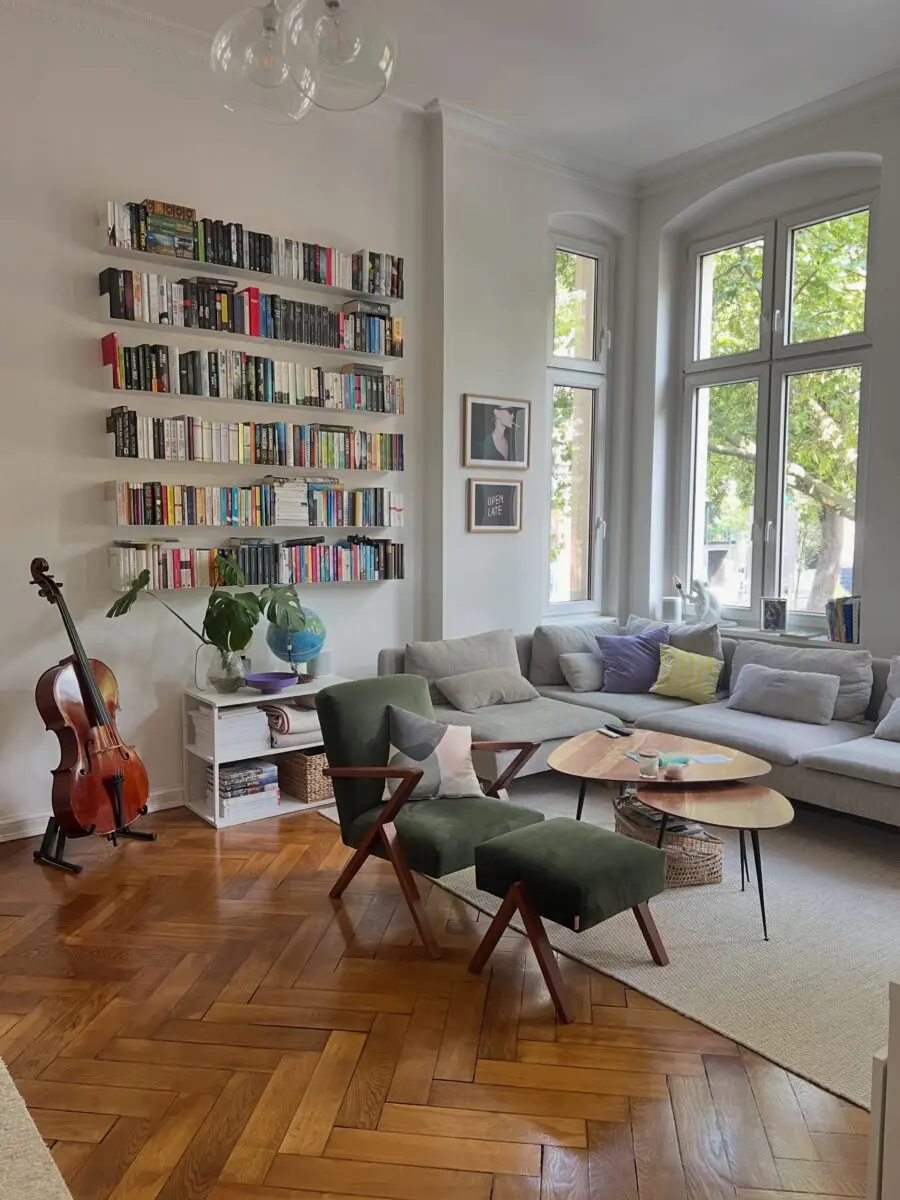 Inviting space with a blend of comfort and style