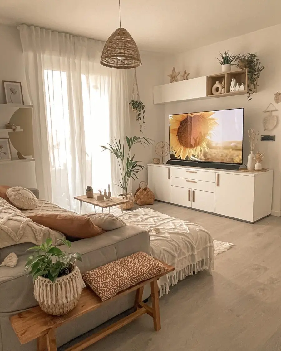 Warm and inviting living room style