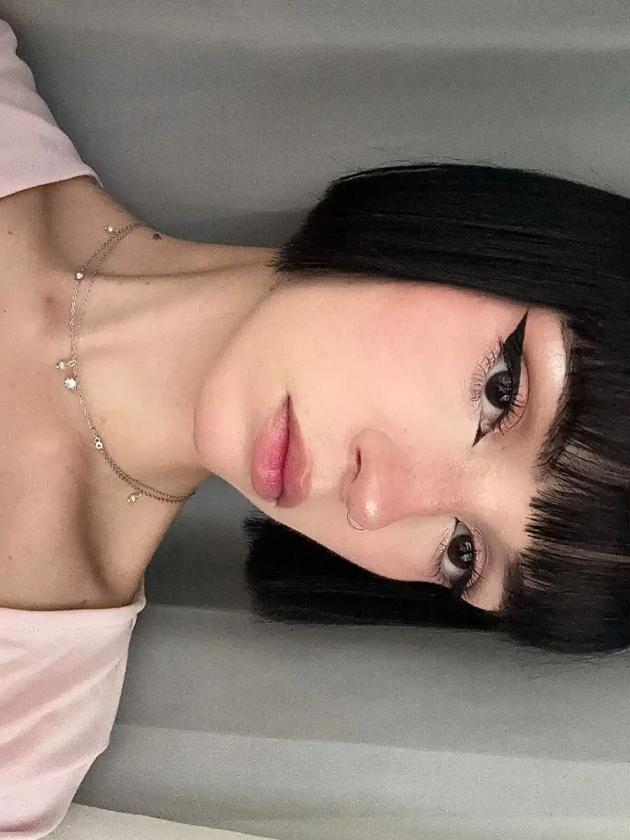 Dramatic Doll-Like Eye Makeup Inspiration