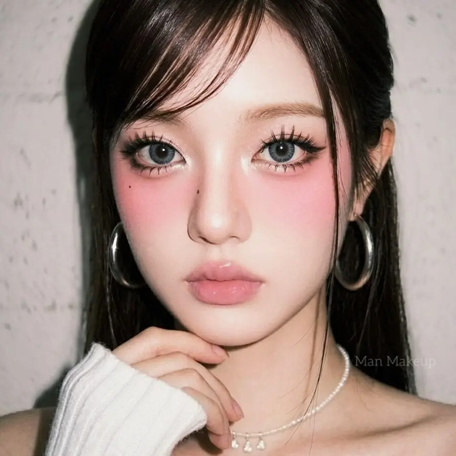 Sweet and ethereal doll-inspired makeup look