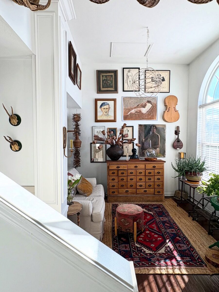 Stylish blend of art and cozy comfort