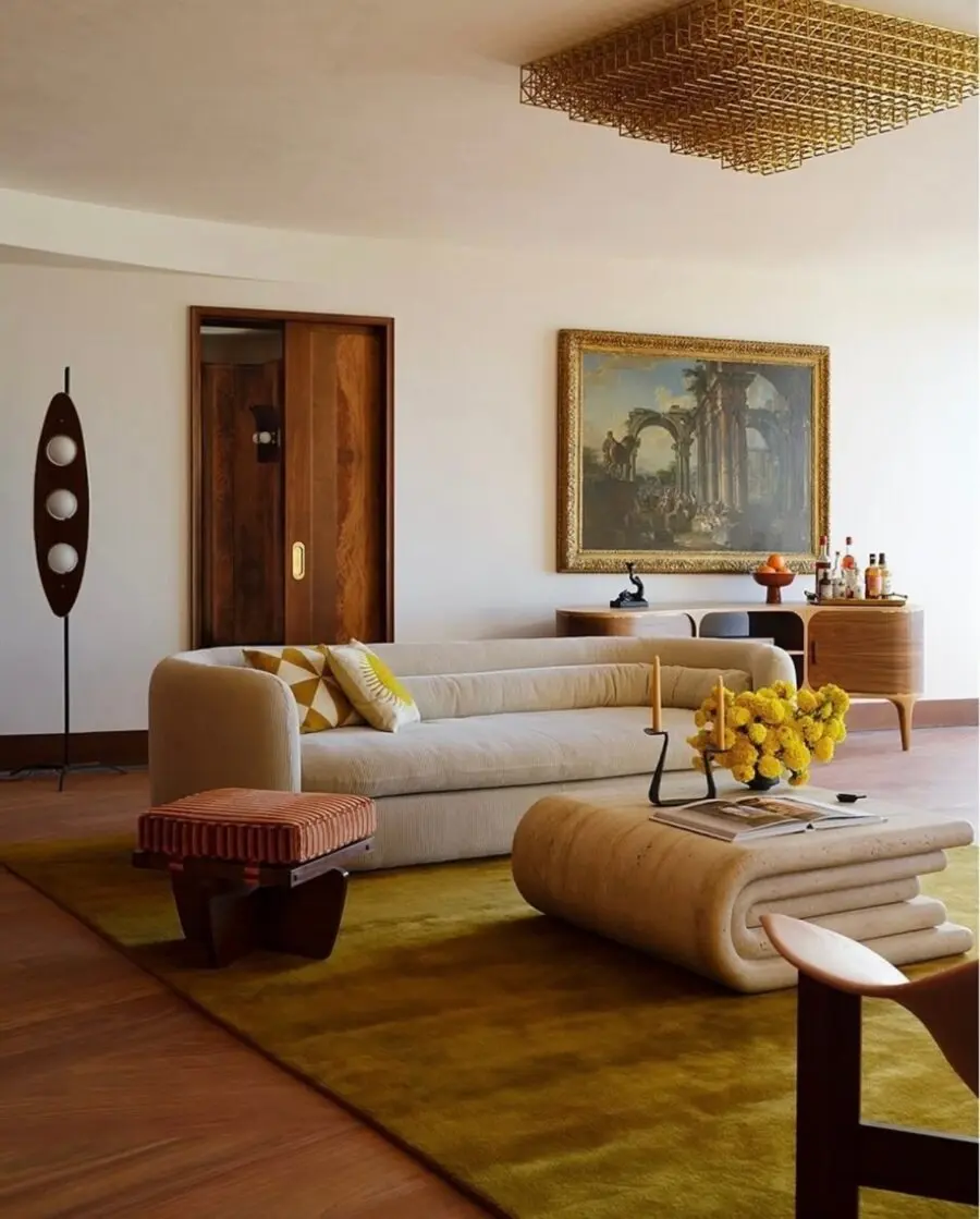Stylish fusion of comfort and creativity