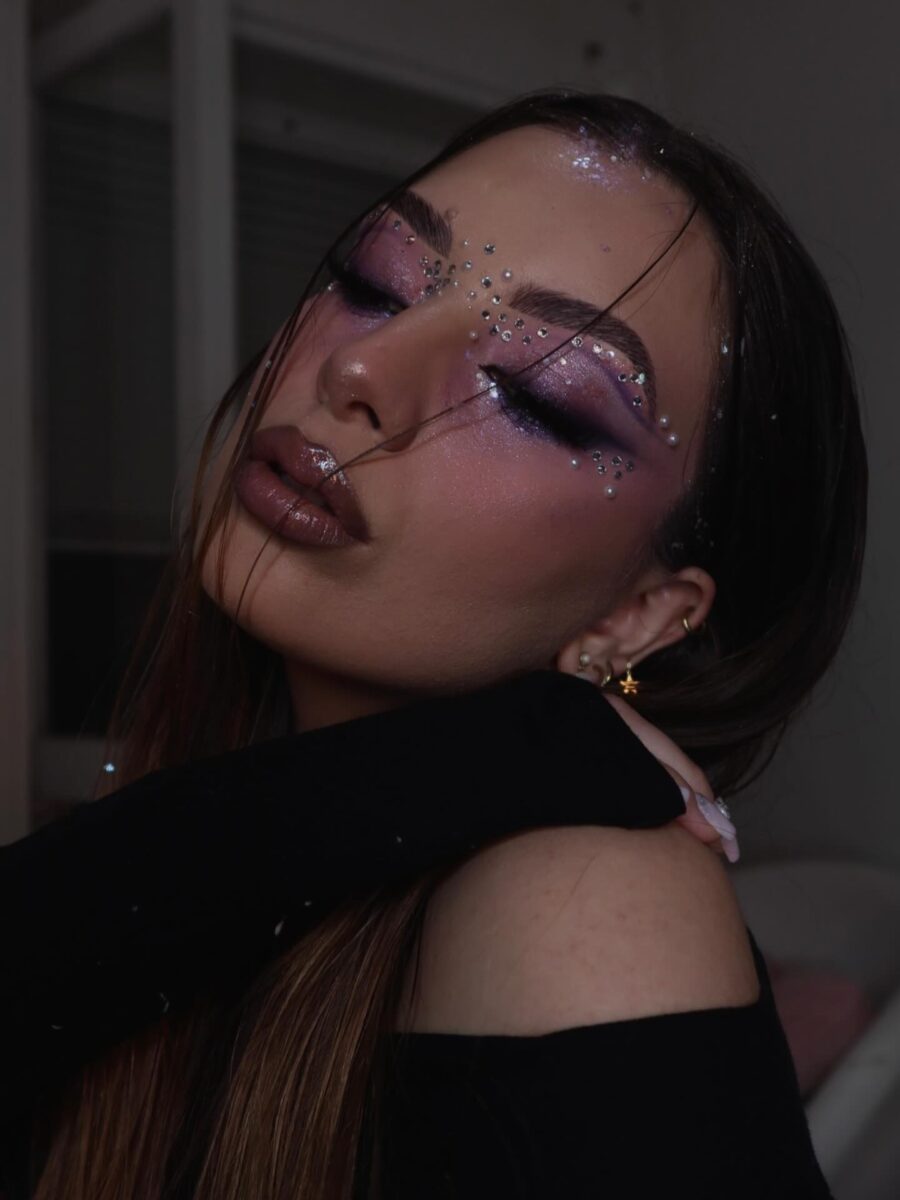 Glamorous Euphoria-Inspired Makeup Look