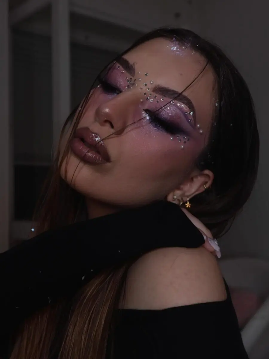 Glamorous Euphoria-Inspired Makeup Look
