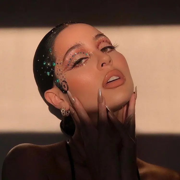 Glamorous Euphoria-Inspired Makeup Look