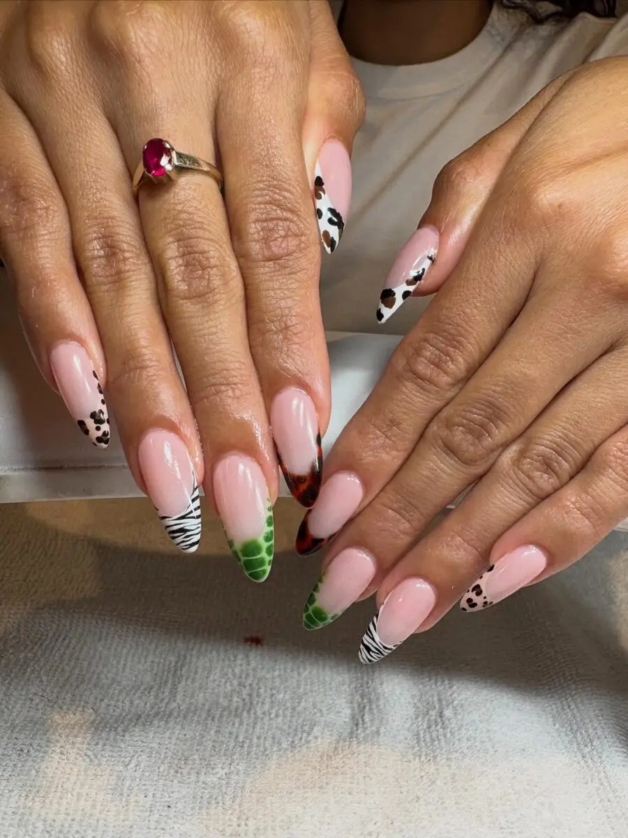 Stylish French Tip Acrylic Nail Designs