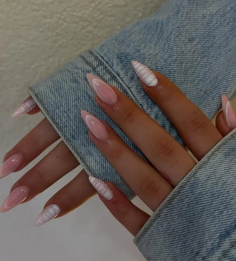 Stylish French Tip Acrylic Nail Design Inspiration