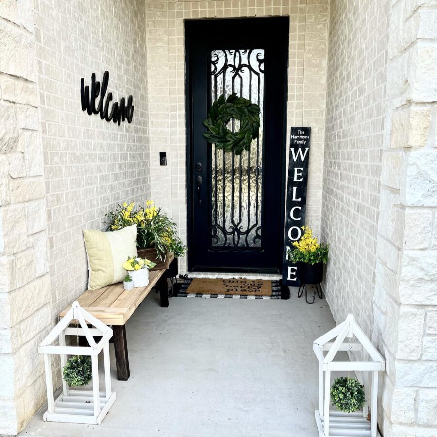 Charming entryway with welcoming decor accents