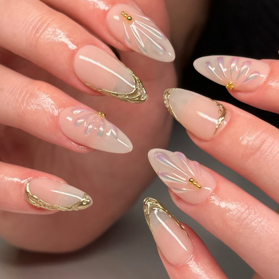 Glamorous iridescent floral nail design inspiration