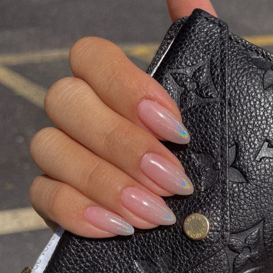 Glamorous pink nails with subtle glitter shine