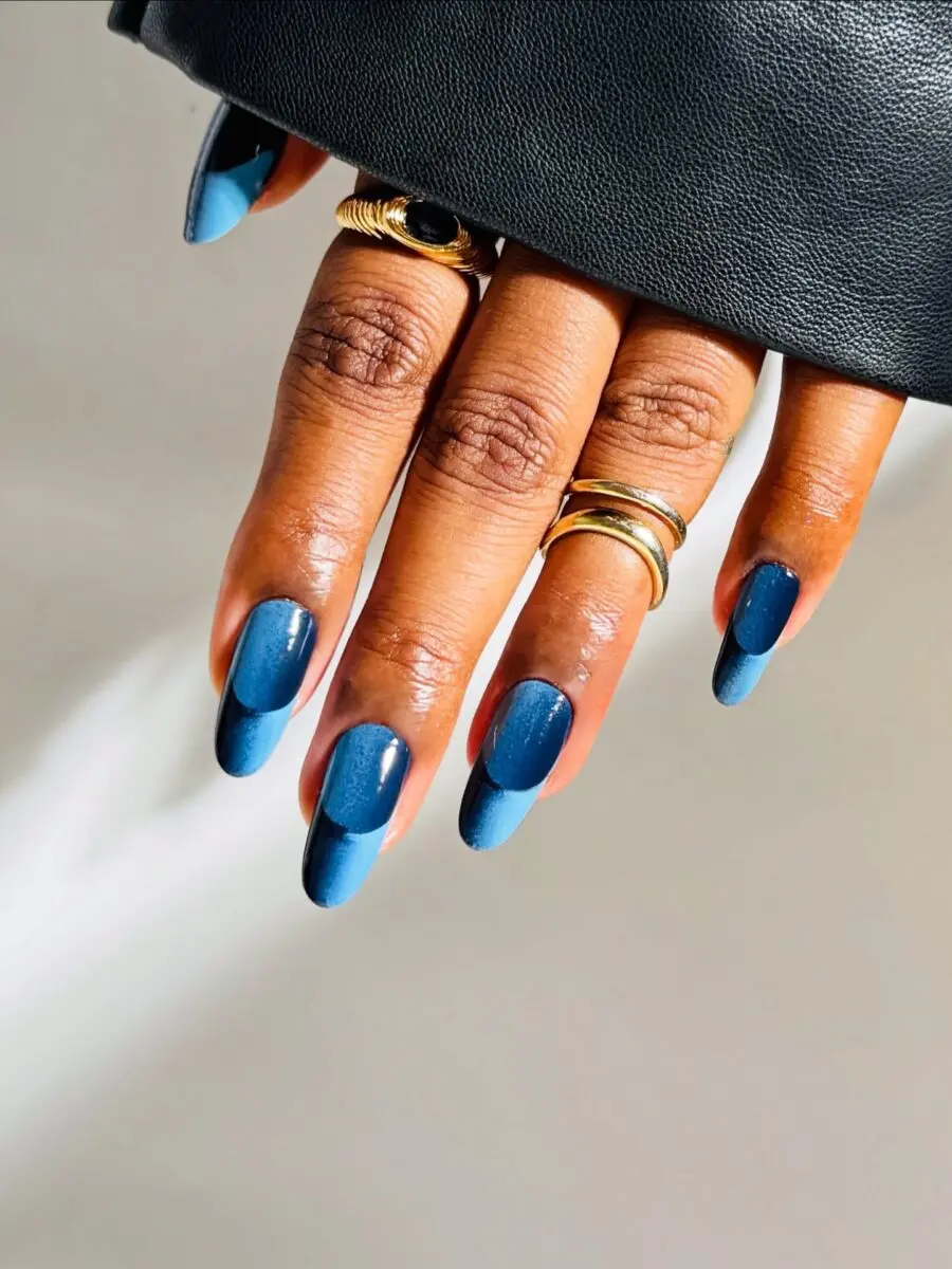 Chic Blue Gradient Nail Art Inspiration