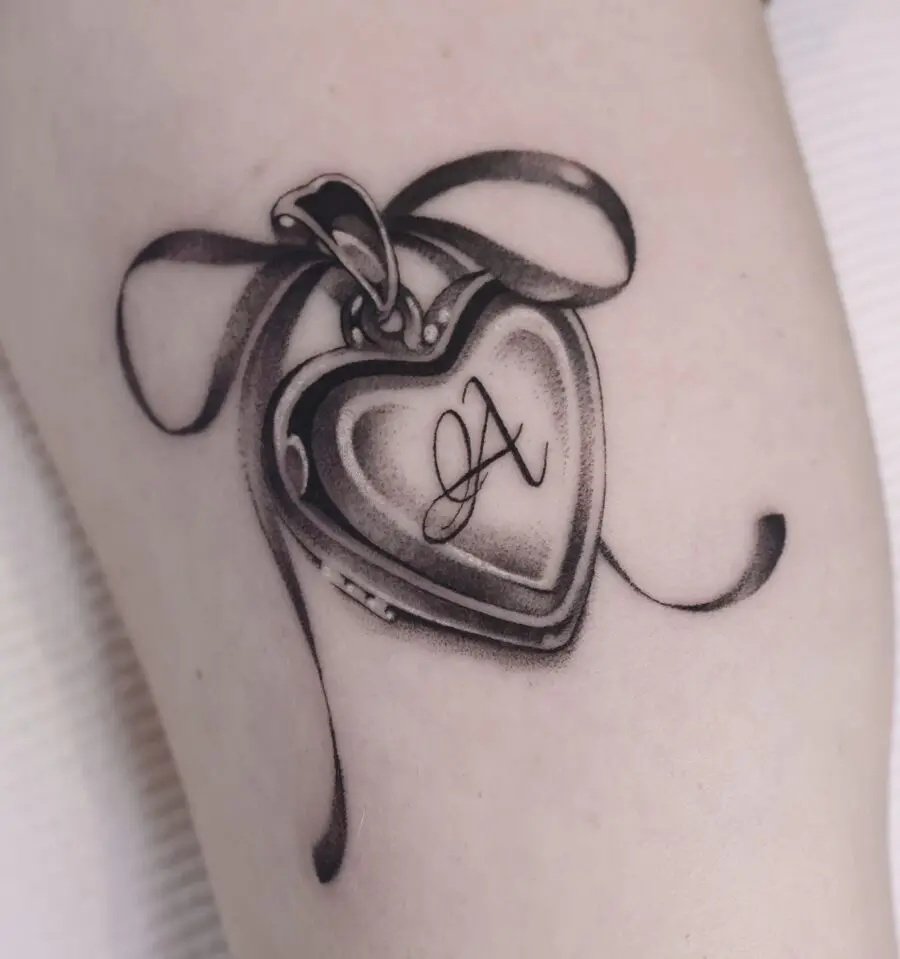 Elegant heart locket tattoo symbolizing cherished memories
