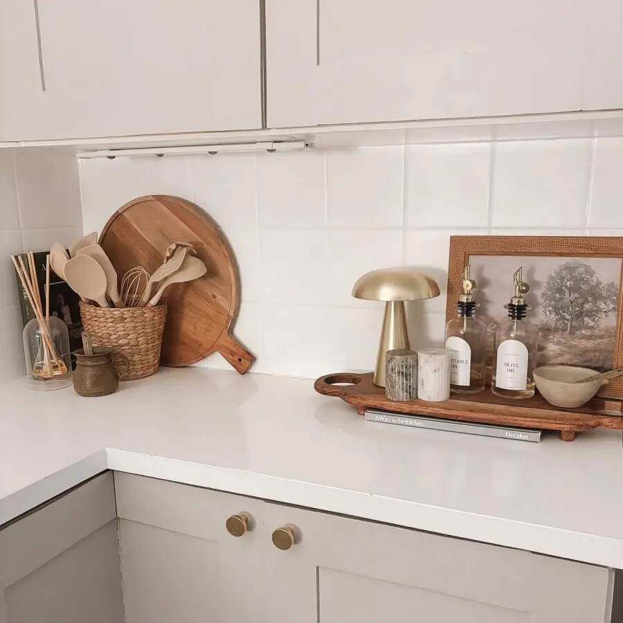 Chic and functional kitchen counter decor ideas