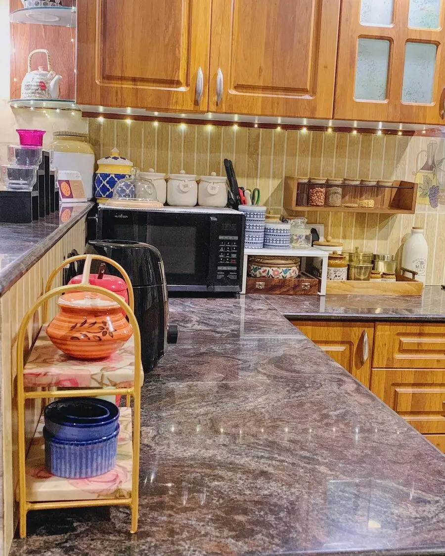 Charming and functional kitchen counter decor ideas