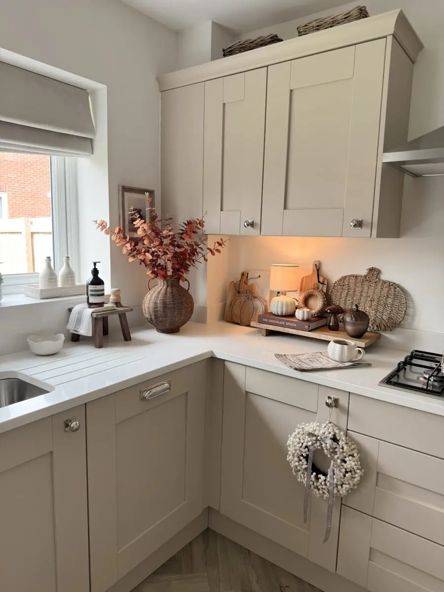 Charming kitchen decor with warm earthy tones