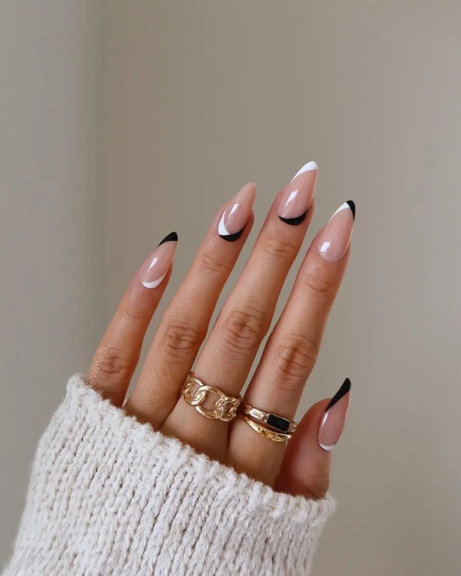 Chic minimalist nails with geometric accents