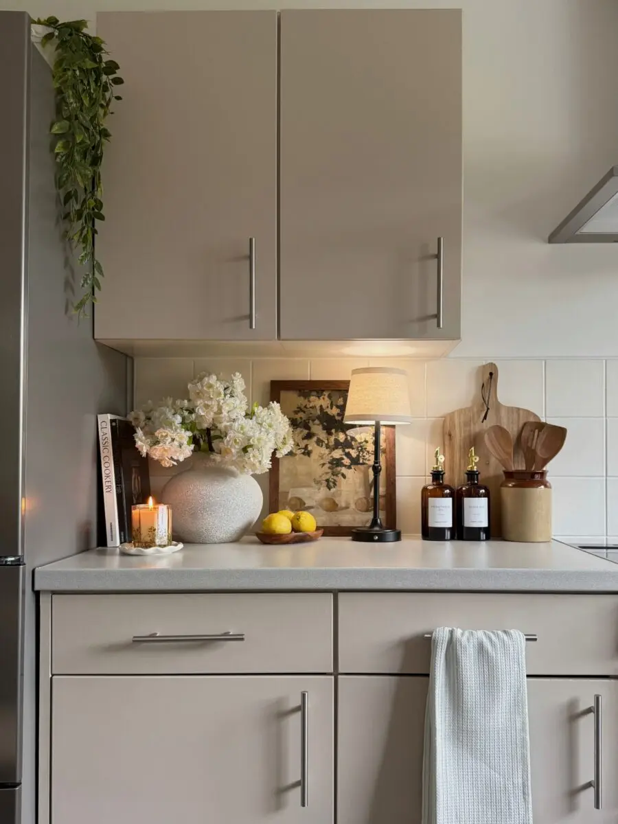 Elegant and functional kitchen counter styling ideas