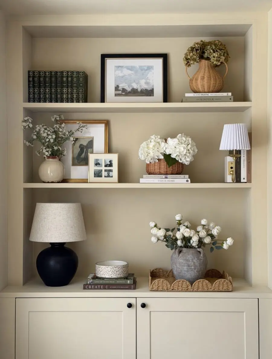 Stylish and Inviting Shelf Decor Ideas
