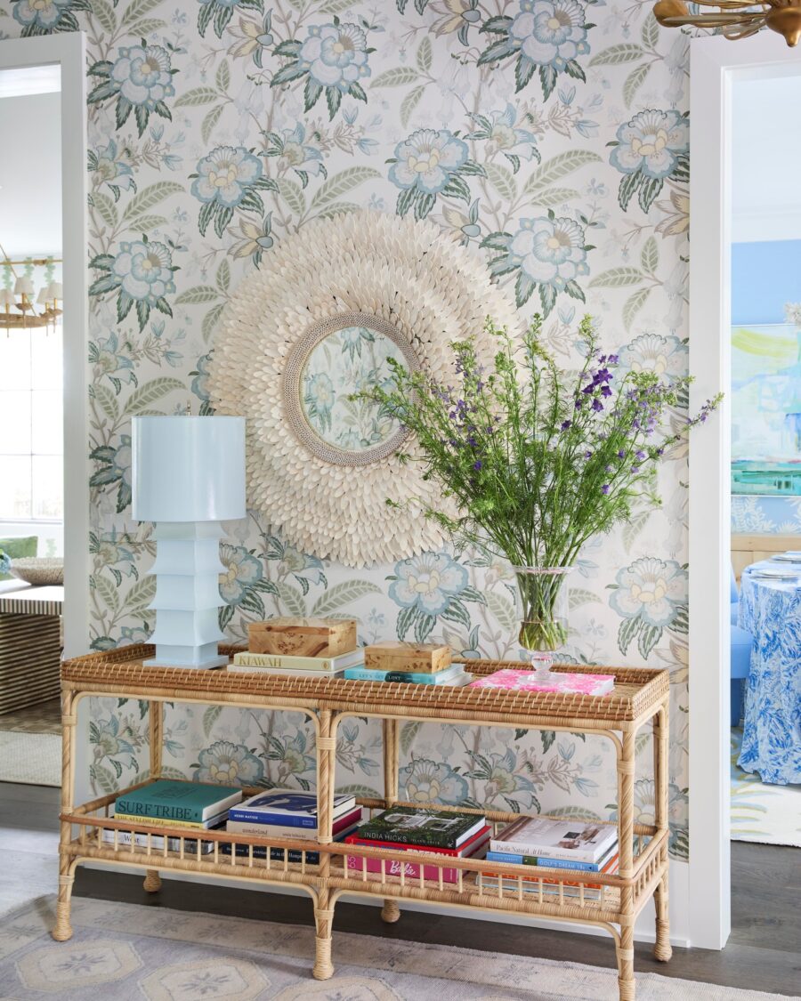 Charming rattan entryway table decor ideas