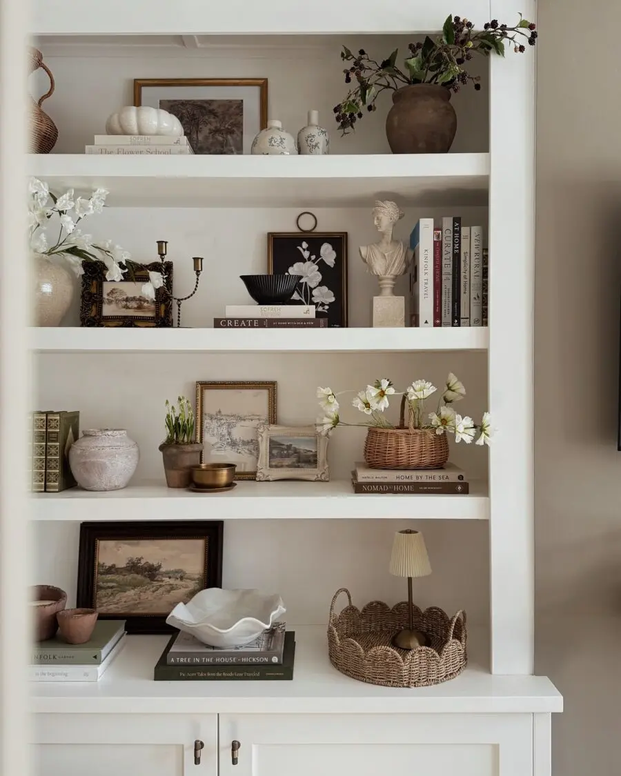 Chic and Cozy Shelf Decor Ideas