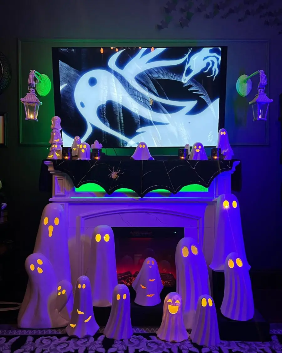 Charming ghostly decor for Halloween ambiance