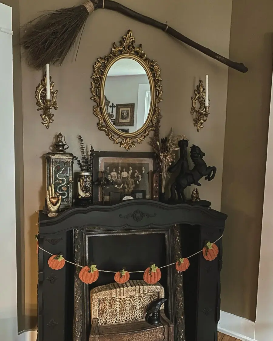 Charming Halloween Fireplace Decor Ideas