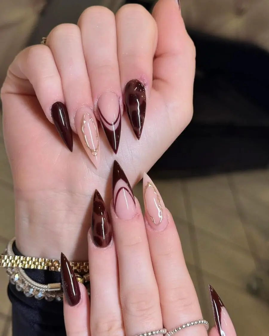 Elegant stiletto nails with a glossy finish