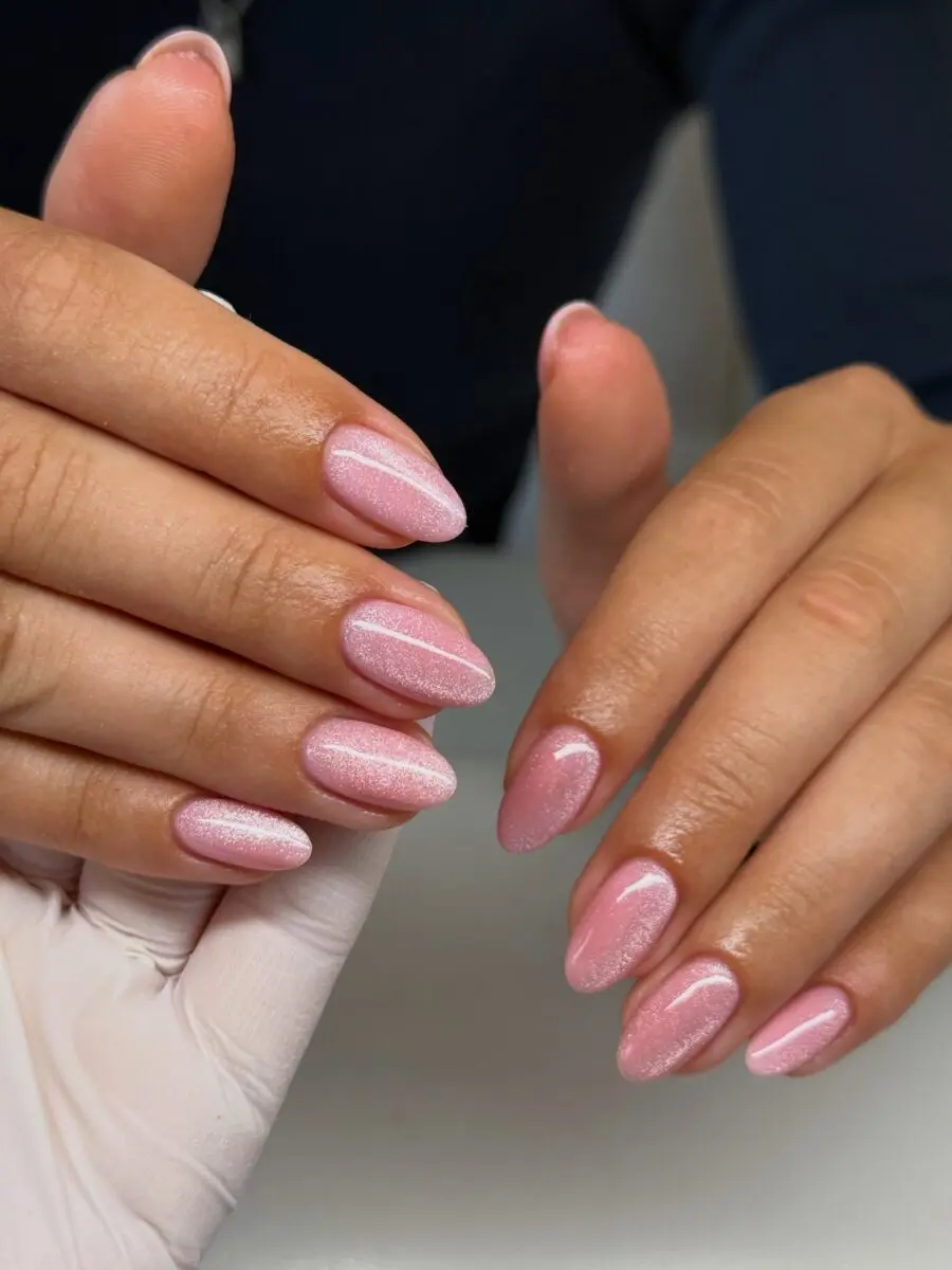 Chic almond nails in soft pink shimmer