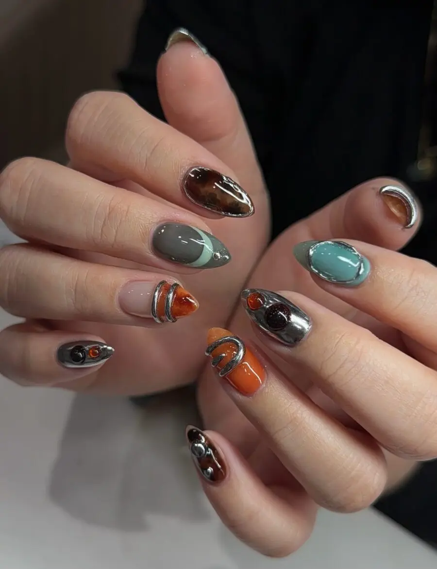 Stylish Thanksgiving Nail Art for Festive Vibes
