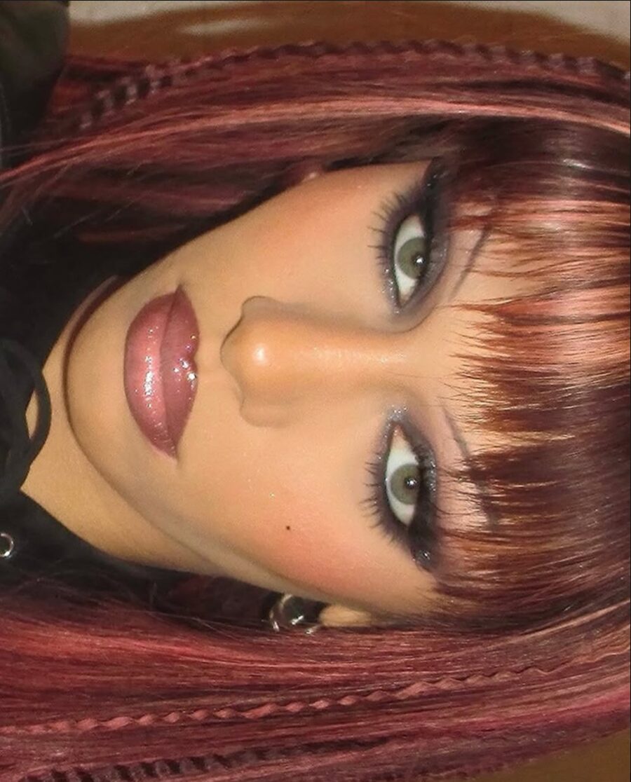 Glamorous Y2K Look with Red Highlights