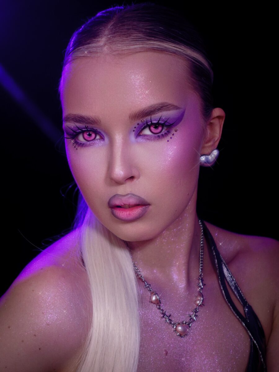 Glamorous purple hues with striking sparkle