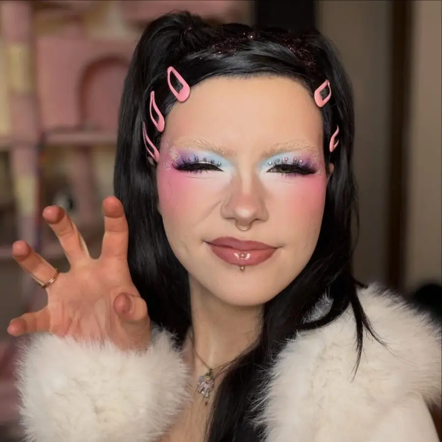 Bold Y2K glam with soft pastel tones