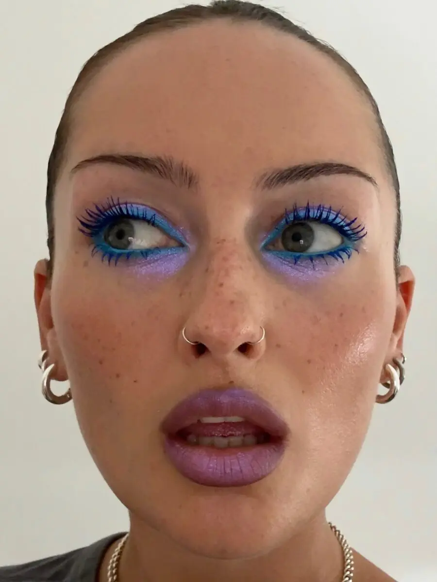 Bold and playful Y2K-inspired makeup look